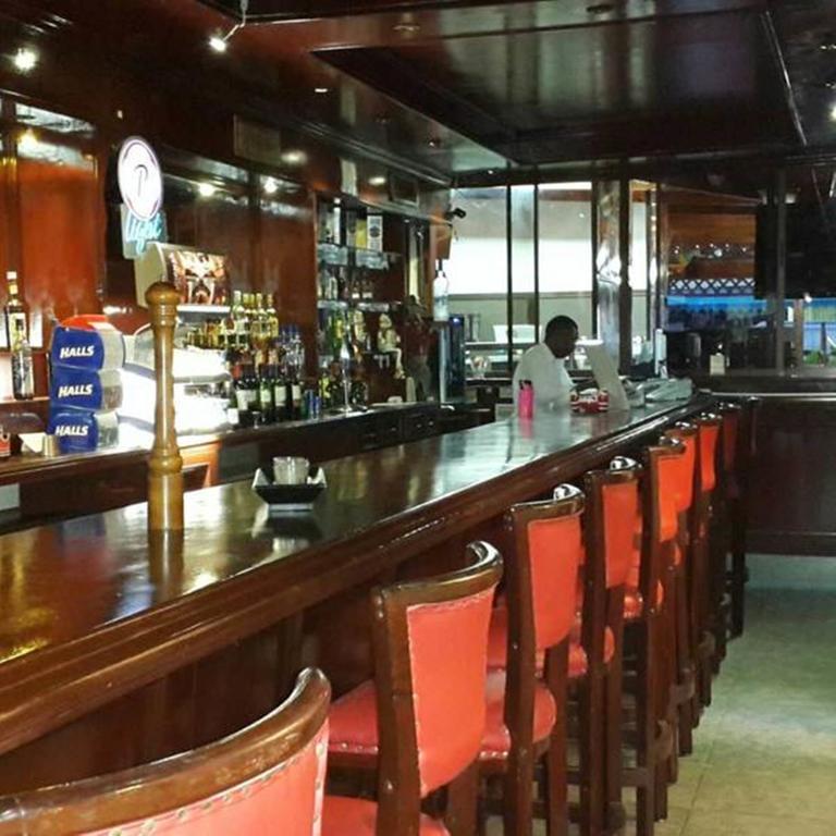 Hotel Navarro Санто-Доминго Экстерьер фото